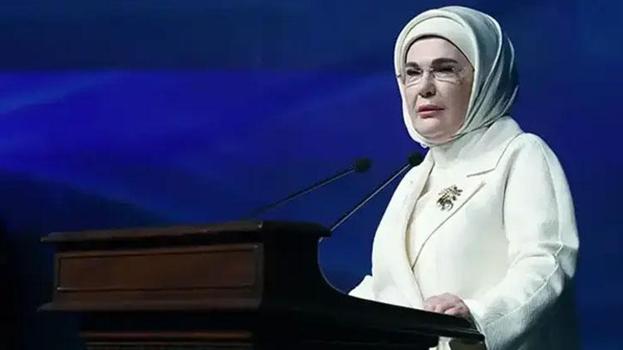 Sıfır Atık Forumu 2026'nın açılış konuşmasını Emine Erdoğan yaptı! 'Tarihi bir buluşma'