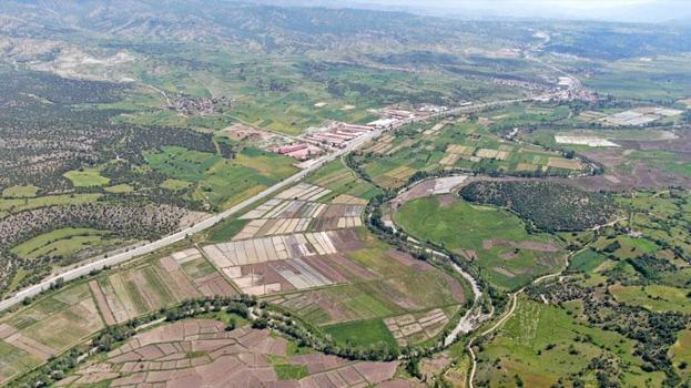 Sarıkılçık çeltiğinin ekimine başlandı! Yüzde 17 şeker oranına sahip şeker hastaları büyük ilgi gösteriyor