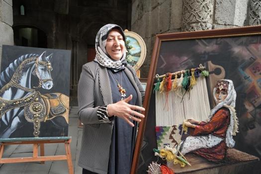 22 yıldır kimsenin dönüp bakmadığı şeyleri topluyor: Atık malzemelerle ezber bozuyor