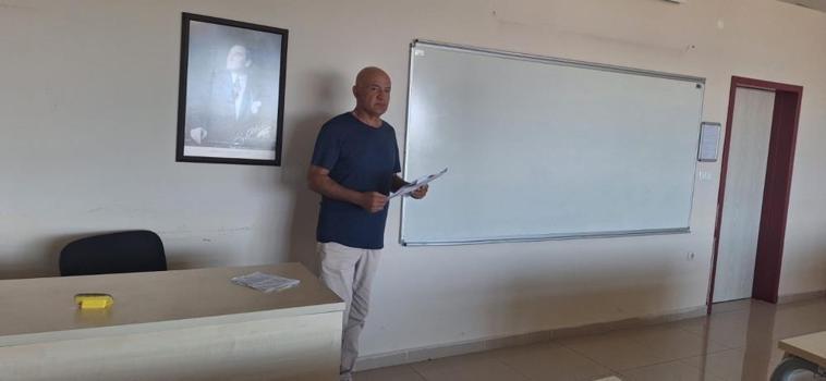 40 yıl diplomasız çalıştı, 65 yaşında bölümü birincilikle bitirdi!