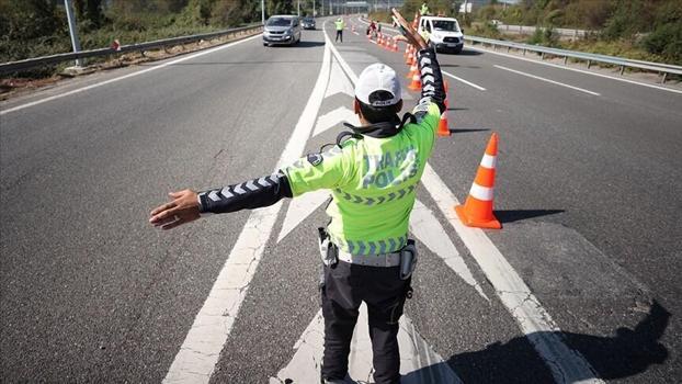 İstanbul'da hangi yollar trafiğe kapatılacak? İstanbul'da yollar neden trafiğe kapatılacak?