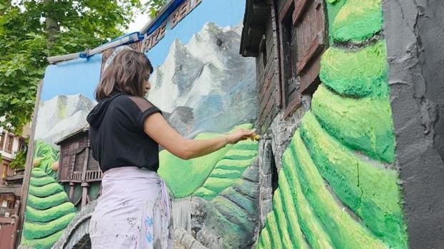 Rize'de sokakları süslüyor: 24 yaşında fırçasıyla şehri renklendiriyor