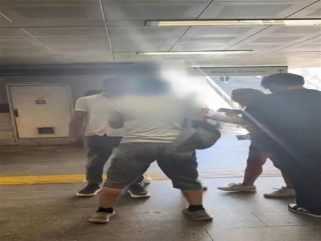 Şişli'de metrobüste gizlice fotoğrafını çekti: Yakalanınca darp edildi