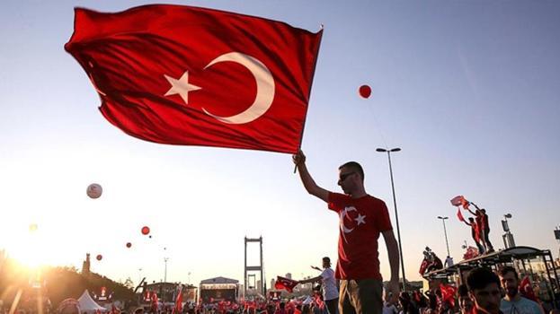 15 Temmuz ruhu 10. yılında! İletişim Başkanı Duran'dan medya ve akademiye çağrı