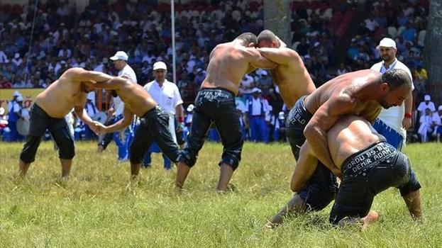 Tarihi Kırkpınar'da er meydanına çıkacak pehlivanlar belli oldu! 40 isim altın kemer için kol bağlayacak