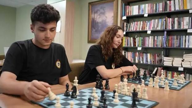Demirören Medya ve Teknoloji Lisesi'nde tanıtım günleri başladı