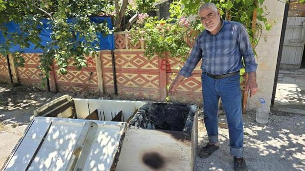 Evde bomba gibi patlayan buzdolabı sonrası evde büyük maddi hasar oluştu