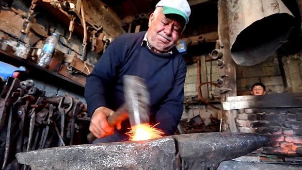 Kars'ta sadece o kaldı! 13 yaşında başladı, 60 yıldır üretime devam ediyor