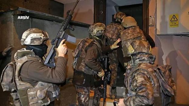 'Reşo Ağa' gözaltına alındı! Ankara'da vatandaşları tehdit yoluyla gasbeden çeteye operasyon