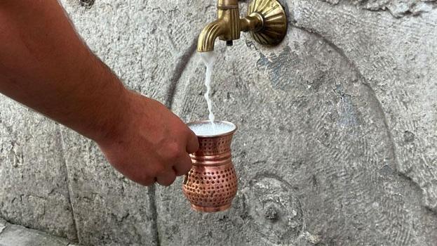 Düzce'de çeşmelerden ayran aktı 92 yıllık gelenek coşkuyla kutlandı