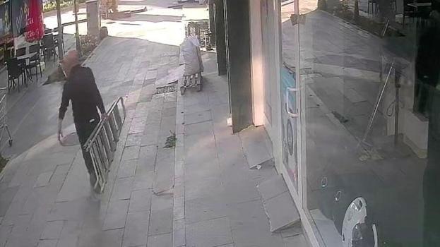 Anahtarını unuttuğu için iş yerine girebilmek için çıktığı merdiven sonu oldu