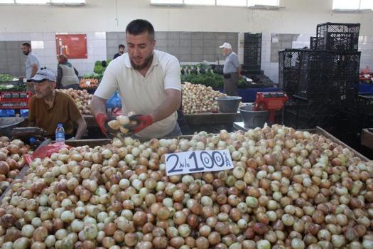 Bir yılda fiyatı 10 katına çıktı: Soğan altın yılını yaşıyor