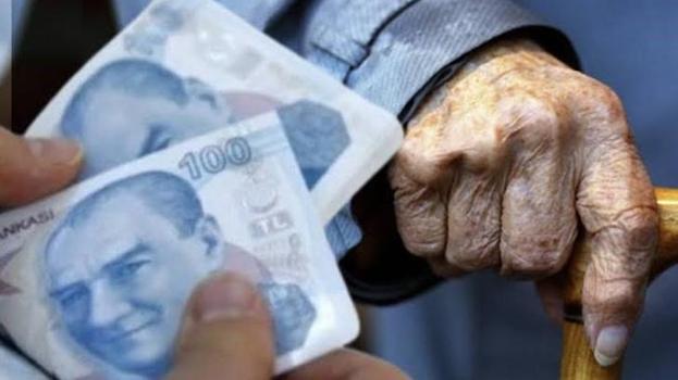 Emekli Sandığı kapsamındaki zam farkı ödemeleri hesaplara yatıyor