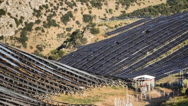 Enerji de sulama da ona emanet: Toroslar'ın arasında ekonomiye değer katıyor