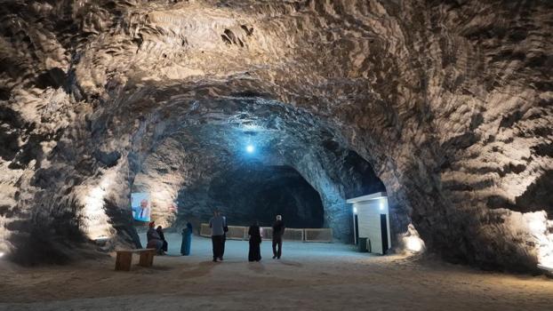Yazın ortasında yerin 150 metre altında serinlik! Duyan buraya koşuyor