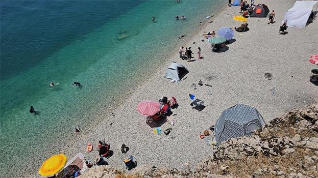 Burası ne Akdeniz ne de Ege! Doğu Anadolu'nun parlayan yıldızı tatilci akınına uğruyor