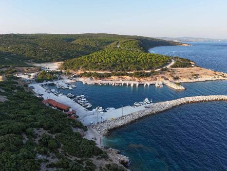 Edirne’nin Saros Körfezi'ndeki tank batığı, dalış tutkunlarının uğrak noktası haline geldi