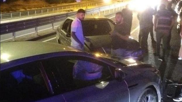 Safranbolu'da iki otomobilin çarpıştığı kazada 3 kişi yaralandı