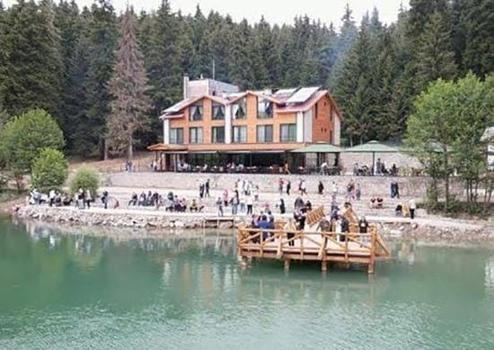 İlan üstüne ilan verdi, 100 bin TL'ye aşçı bulamadı