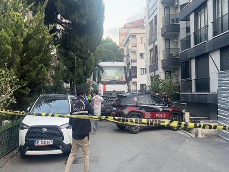 Maltepe'de korkunç kaza! Beton mikseri kadına çarptı!