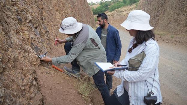 Muş ile Bitlis arasında uzanan Kavakbaşı Fay Zonu mercek altında