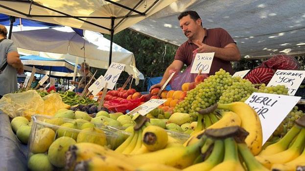 Meyve ve sebze fiyatlarından hem vatandaşlar hem de esnaf memnun