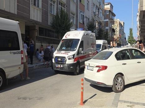 Gaziosmanpaşa'da boğazı kesildi: Aile evinde bulundu, polis şüpheli buldu
