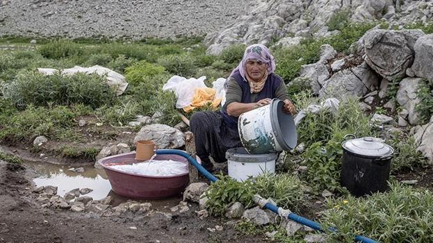 Ayı ve kurt saldırılarına rağmen vazgeçmiyorlar! Tuncelili köylülerin 3 bin rakımdaki zorlu mesaisi