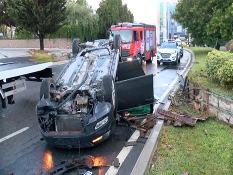 Ataşehir'de taklalar atıp durabildi: Cadde üzerinde korkunç anlar yaşandı