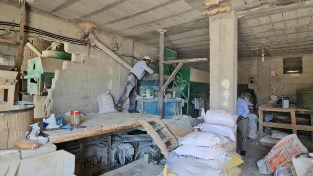 Bitlis'te teknolojinin uğramadığı dükkan! Her şey geçmişin izleriyle yürüyor