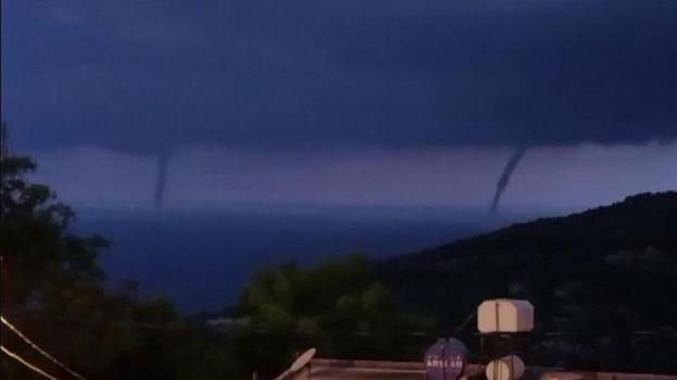 Hatay’da denizde oluşan çifte hortum kamerada