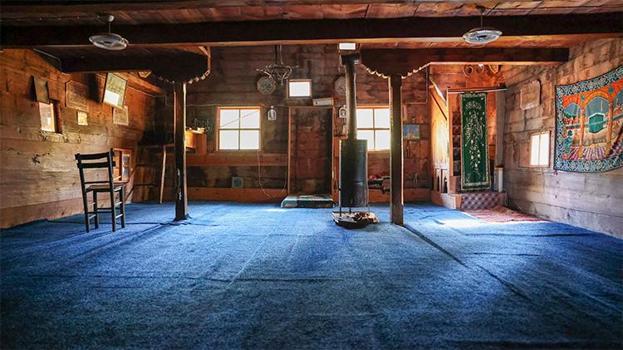 Çivisiz ahşap mimarinin 600 yıllık mirası: Tarihî Bayat Köyü Camii