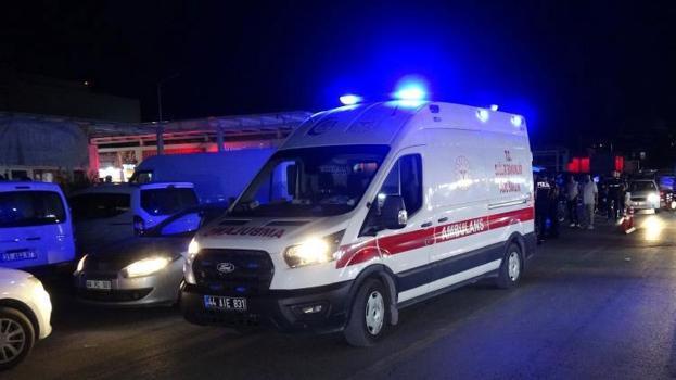 Park yeri tartışması kanlı bitti 4 kişi yaralandı
