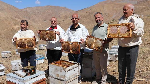 Siirt'te sadece traktörle ulaşılabiliyor: Analiz sonuçları kapış kapış satılmasına yetti!