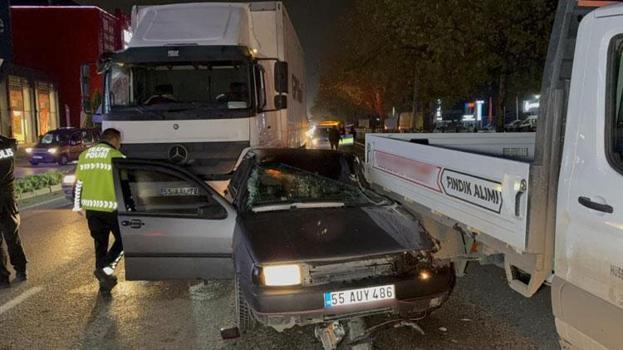 4 araçlı zincirleme kazada anne ve oğlu yaralandı