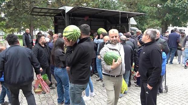 Amasya'da 10 ton bedava dağıtıldı! Duyan koştu, 5 dakikada tükendi