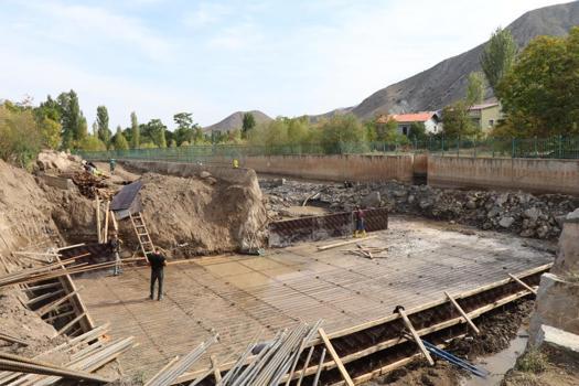 Oltu Çayı’na 6 yeni köprü geliyor: İlk iki köprüde inşaat başladı