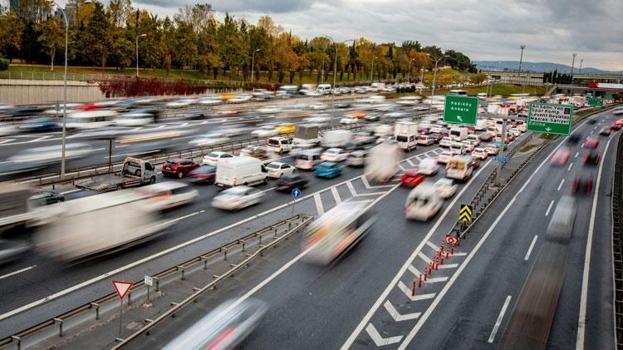 3 ilçede 29 Ekim Cumhuriyet Bayramı nedeniyle bazı yollar trafiğe kapatılacak