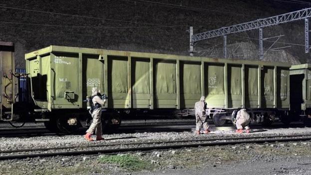 Yük treninde kimyasal sızıntı ekipleri harekete geçirdi