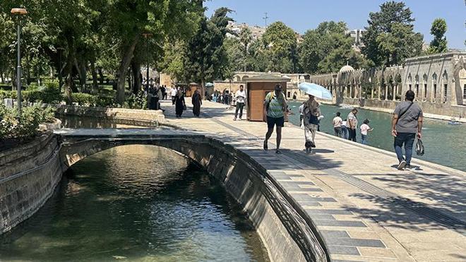 Gaziantep ve çevre illerde sıcak hava hayatı olumsuz etkiliyor! Termometreler 40 derece seviyesinde