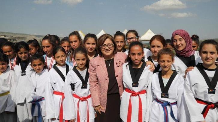 Gaziantep'te çocuklar için yaz tatilinde 11 farklı spor dalında eğitimler başlıyor! Kayıtlar başladı