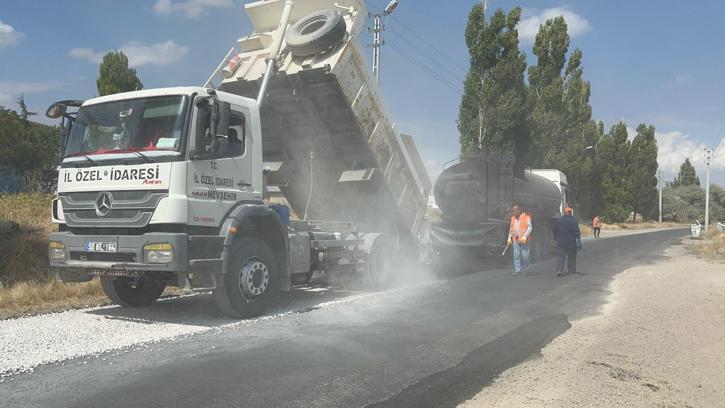 Nevşehir'de köy yolları konforlu hale getiriliyor