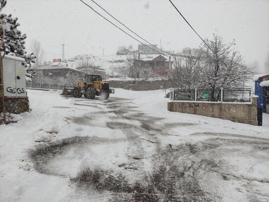 Bingöl'de 67 köy yolu ulaşıma kapandı; 2 ilçede eğitime kar engeli (2)