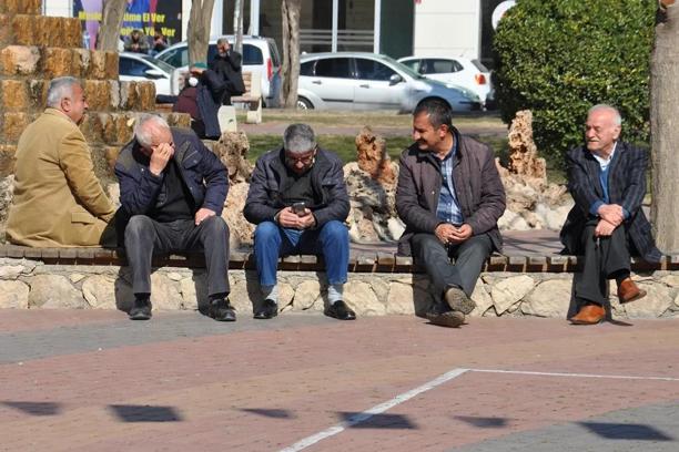 En düşük memur ve emekli maaşı için yeni tahmin!