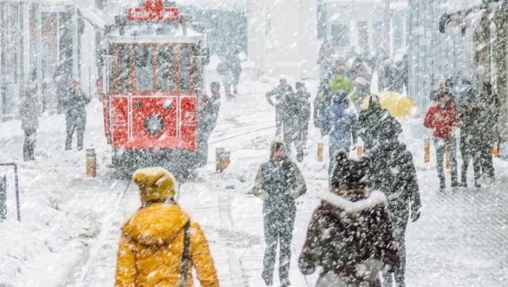 Lapa lapa kar yağışları ve kuvvetli sağanaklar geliyor! Meteoroloji sel, su baskını, heyelan, don, buzlanma ve çığ tehlikesine karşı uyardı