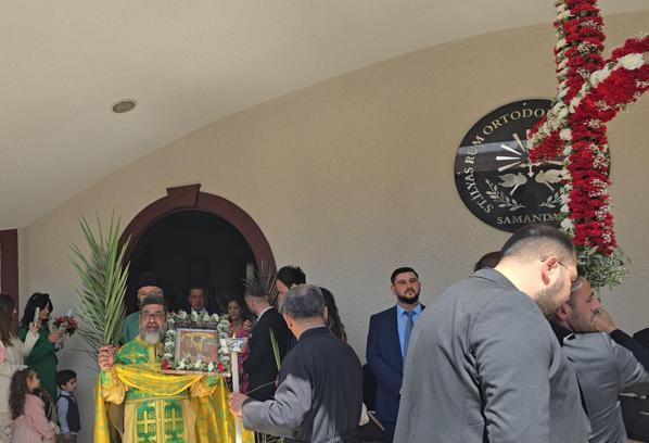 Hatay'da 'Çiçek Bayramı' kutlandı