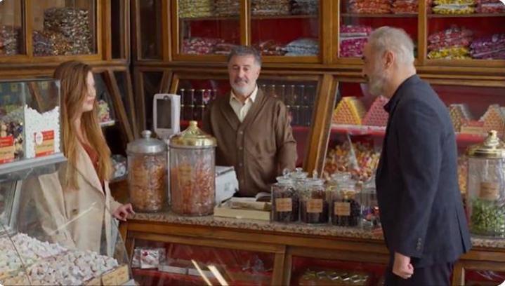 Azem herkesi toplayıp onlara olan biteni anlattı: Ben Ferda’nın babasıyım
