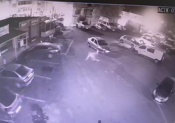 Otoparkta Yaşanan Trajik Kaza: Otomobilin Altında Kalan Adam Hayatını Kaybetti