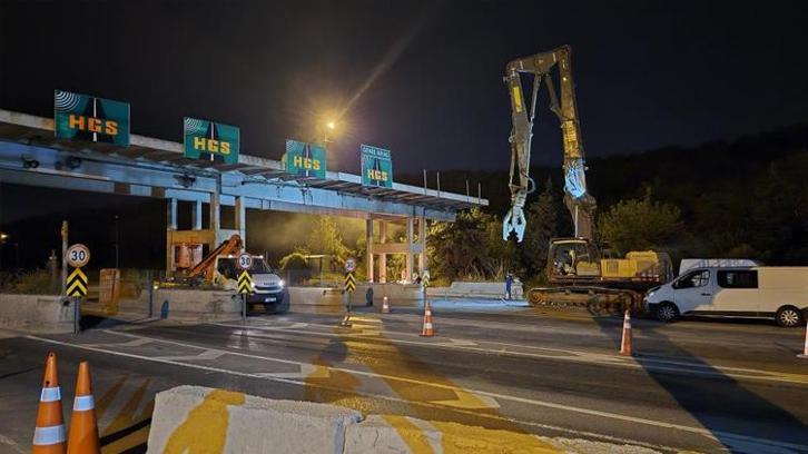 İstanbul Avcılar gişeleri çalışma nedeniyle araç trafiğine kapatıldı