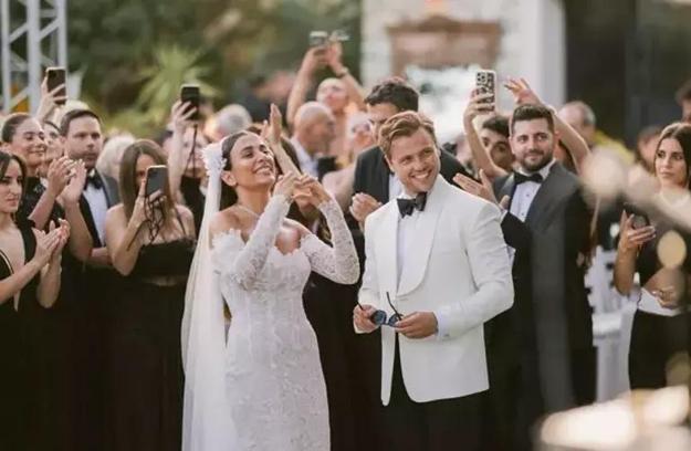 Tolga Sarıtaş baba olmak için gün sayıyor! Doğum tarihi belli oldu
